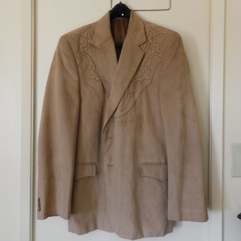 Man's western sport coat 42R Tan faux sued with embroidered front & back yokes
